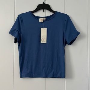 Navy blue stretch-fit crop top